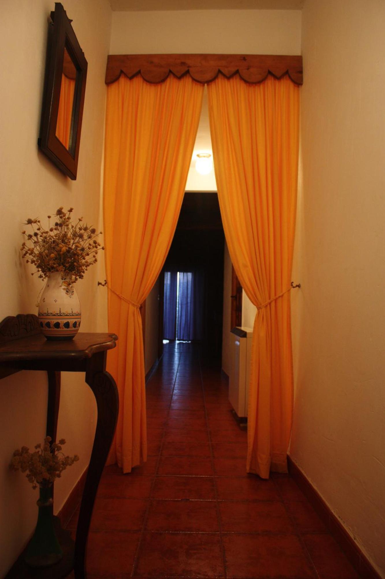 Casas En Batuecas * Villanueva del Conde